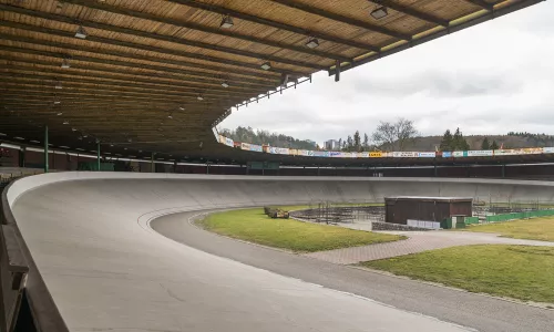 D149 Zastřešení velodromu